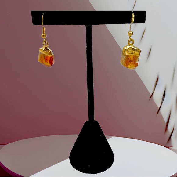 Jewelry - Raw cut Natural Citrine drop Earrings set in silver plated with gold